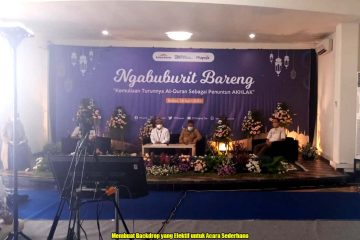 Membuat Backdrop yang Efektif untuk Acara Sederhana