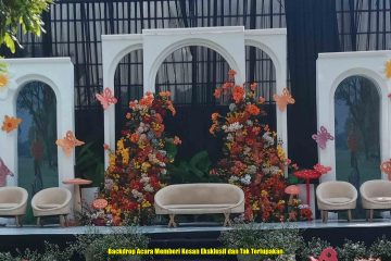 Backdrop Acara Memberi Kesan Eksklusif dan Tak Terlupakan